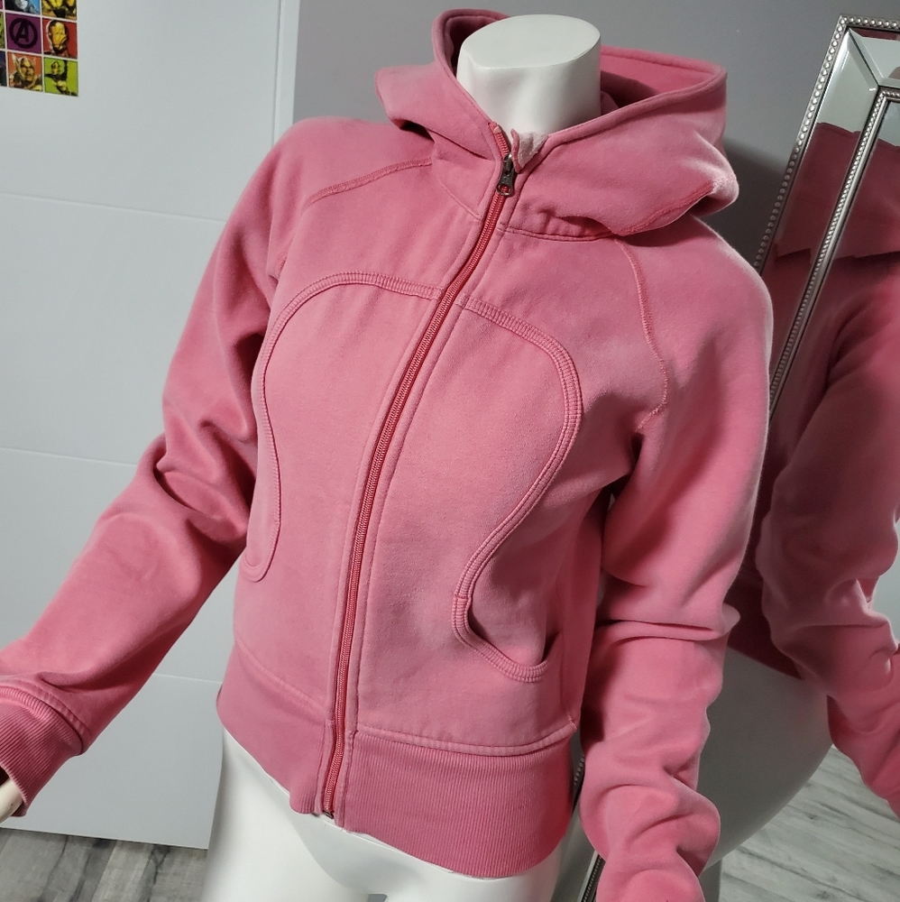 PINK LULULEMON SCUBA HOODIE